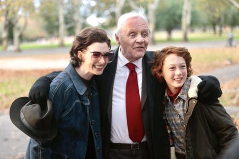 Fotograma de la película con Anne Hathaway y Anthony Hopkins