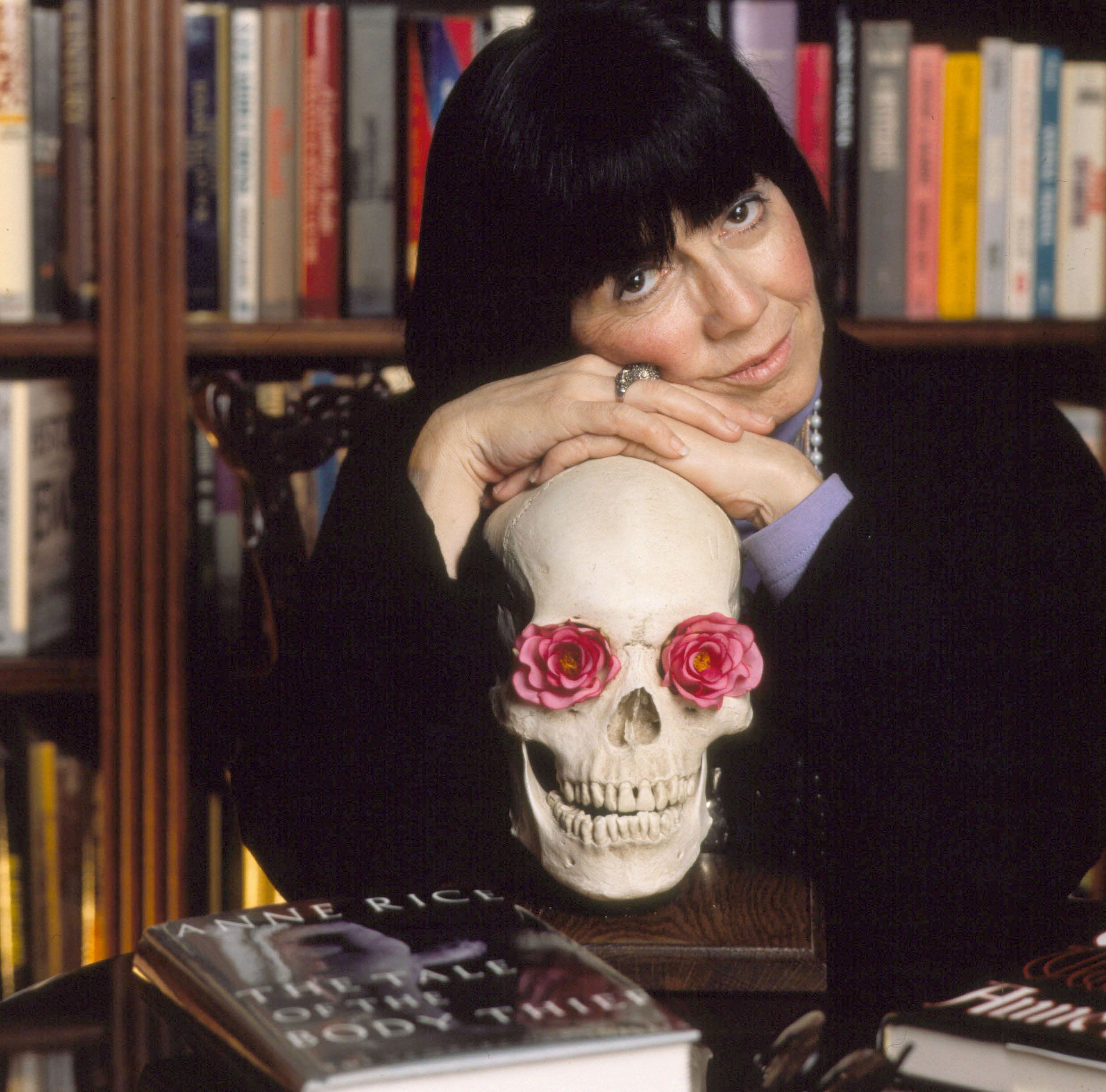 A Comprehensive Guide to Anne Rice, the Queen of Sexy Vampire Fiction