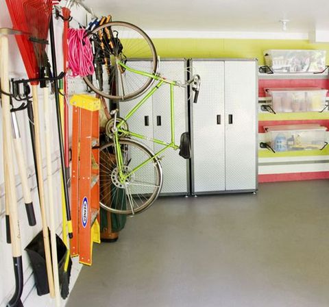 25 Smart Garage Organization Ideas, How To Cover Shelves In Garage