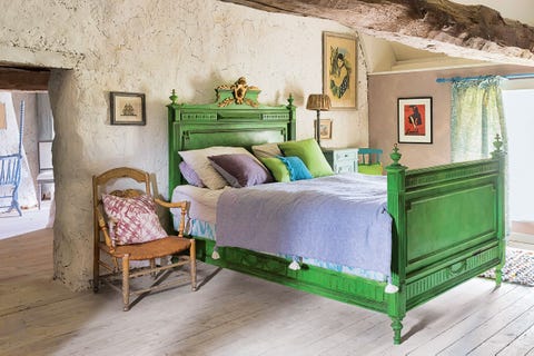 Annie Sloan S French Farmhouse Is The Ultimate Chalk Paint