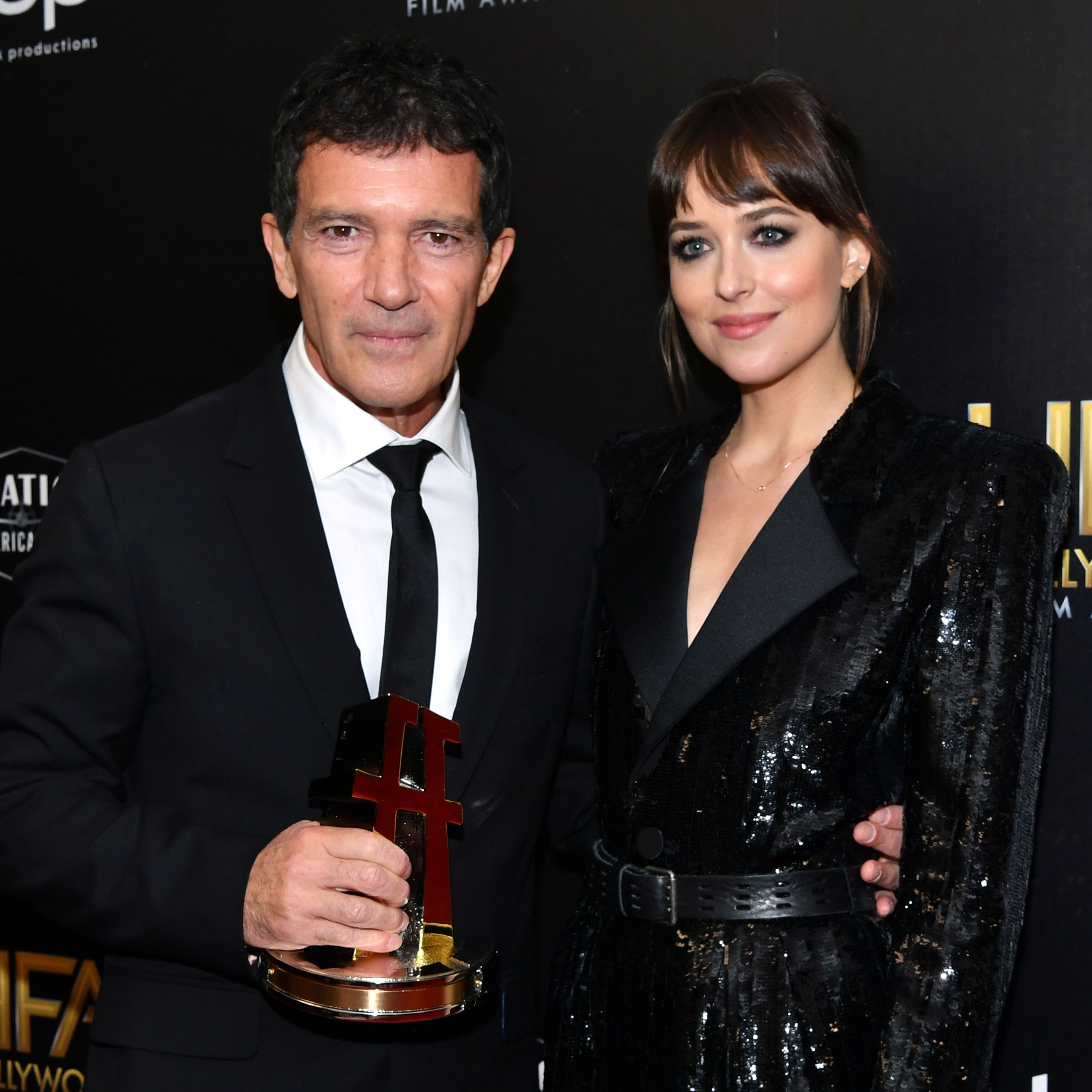 Dakota Johnson tiene un apodo gracioso para Antonio Banderas