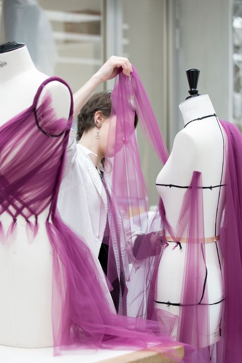 Anya Taylor-Joy Wears Berry Dior Haute Couture Dress at Critics' Choice ...