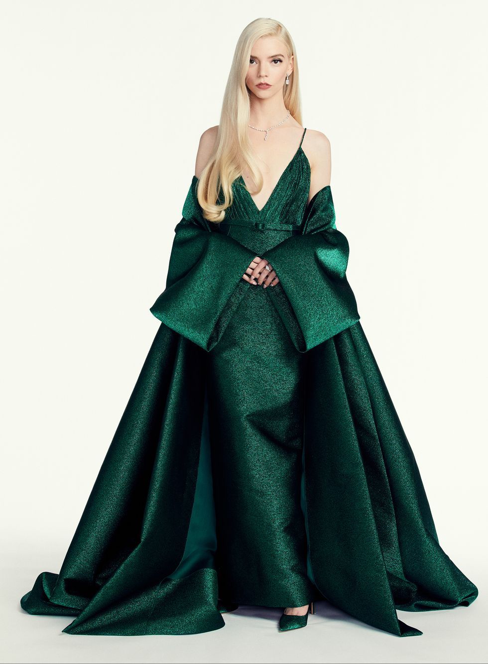 Anya Taylor-Joy in green Dior dress for ...