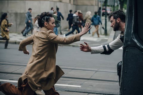 army of thieves l r  nathalie emmanuel as gwendoine, stuart martin as brad in army of thieves  cr stanislav honzik netflix © 2021