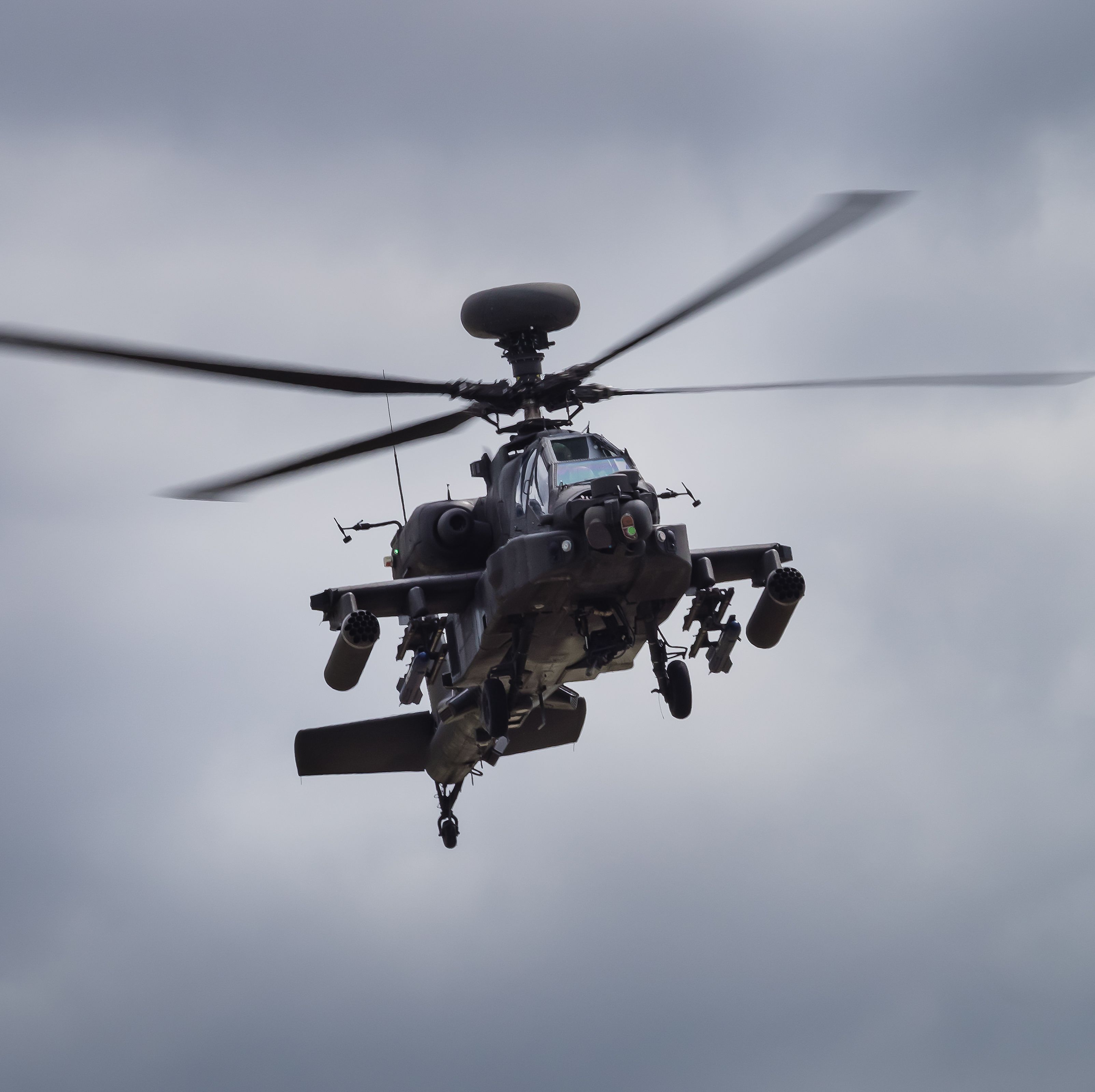 Why the AH-64 Apache Is Such a Badass Helicopter