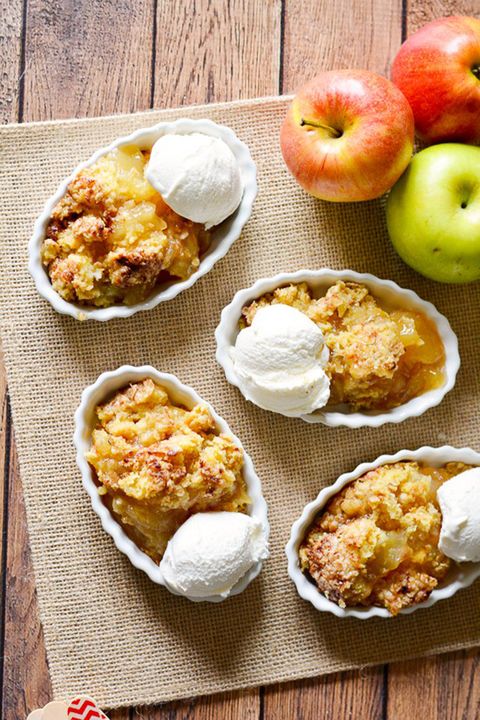 25 Easy Apple Cobbler Recipes For Fall - How to Make Apple Cobbler Desserts