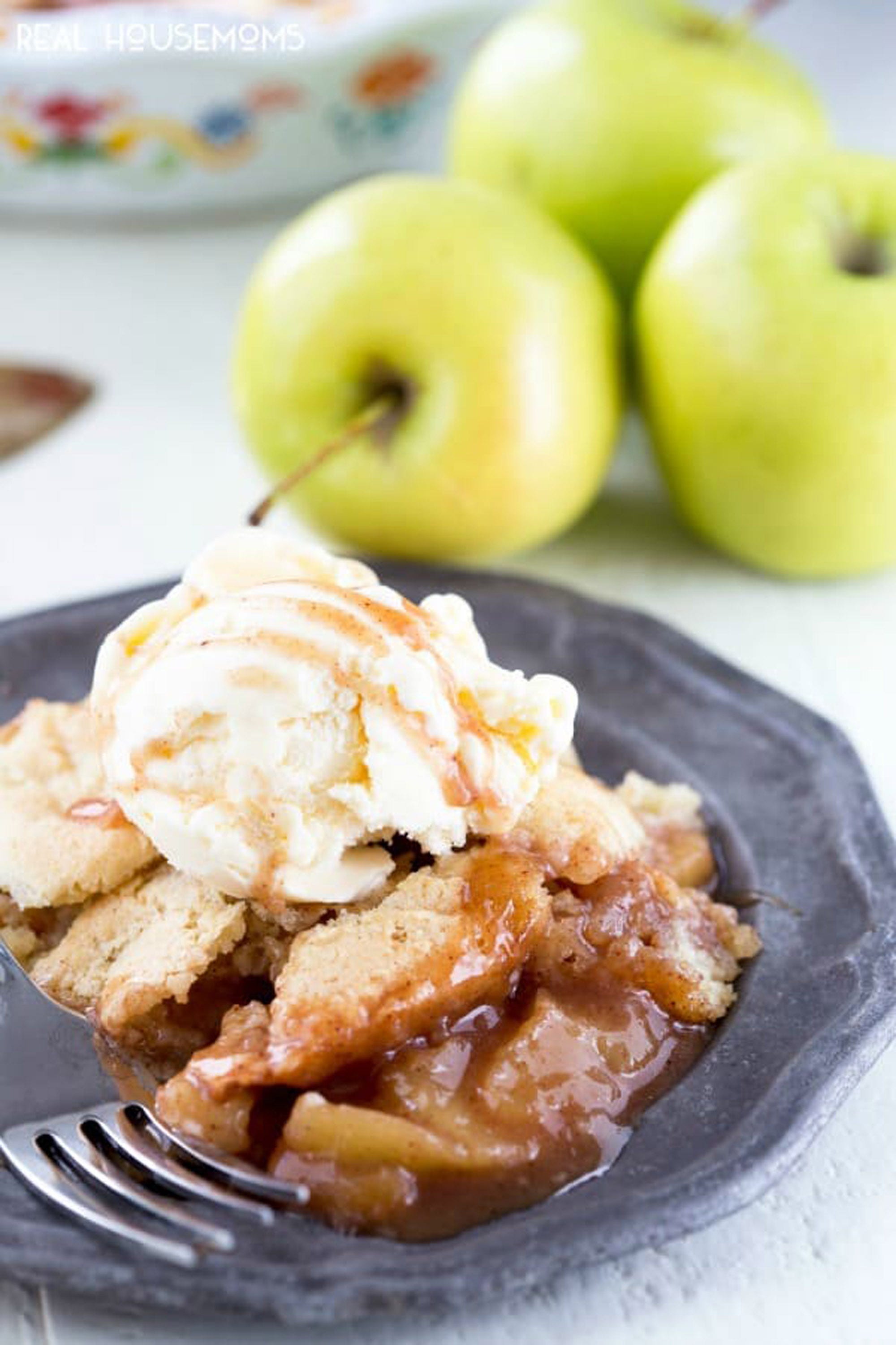 18 Easy Apple Cobbler Recipes For Fall - How to Make Apple Cobbler Desserts