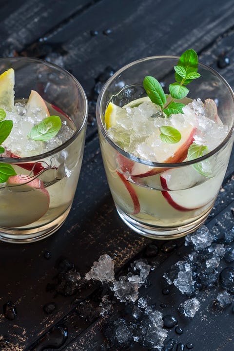Apple, lemon and mint homemade lemonade Apple, lemon and mint homemade lemonade