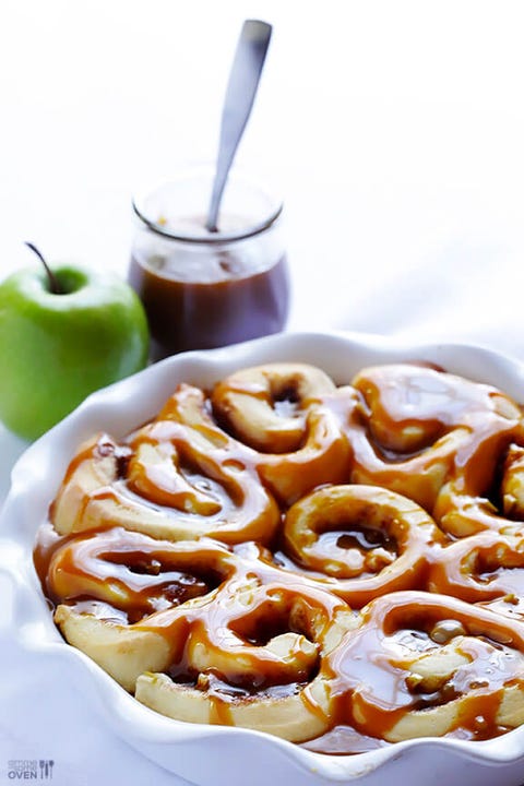 Caramel Apple Cinnamon Roll Recipe apple caramel cinnamon roll recipe
