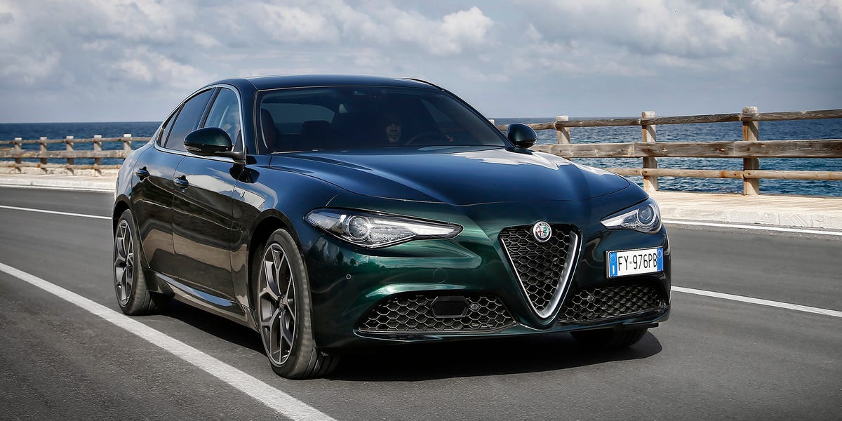 2020 Alfa Romeo Giulia Review, Pricing, and Specs