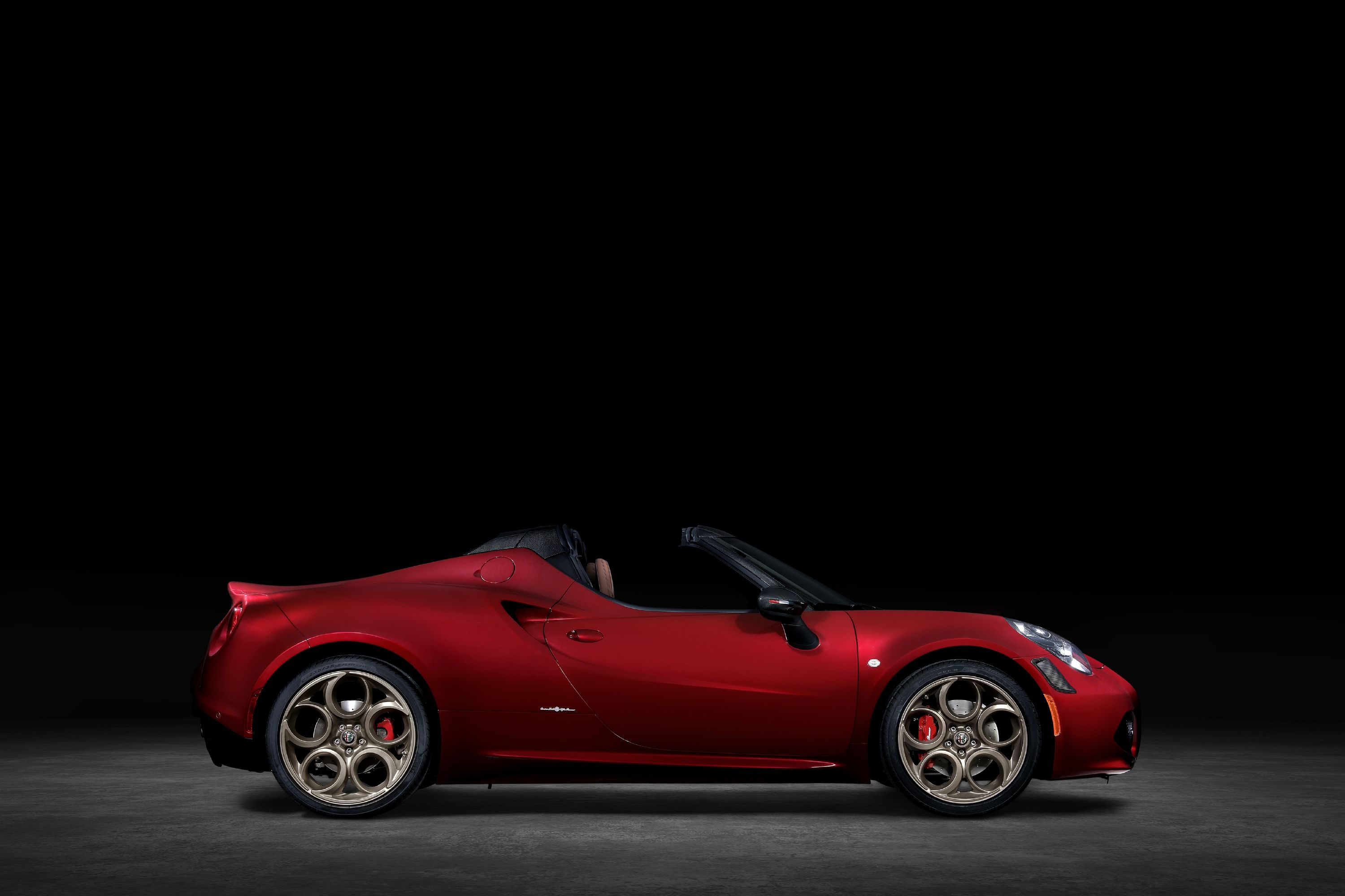 Alfa Says Arrivederci to the 4C With a Special Edition