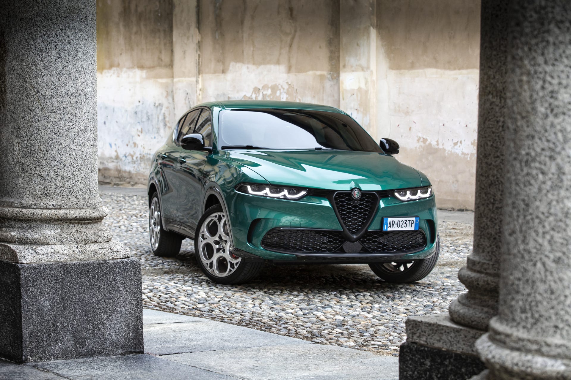 2024 Alfa Romeo Tonale Leads Milan's Push for Electrification