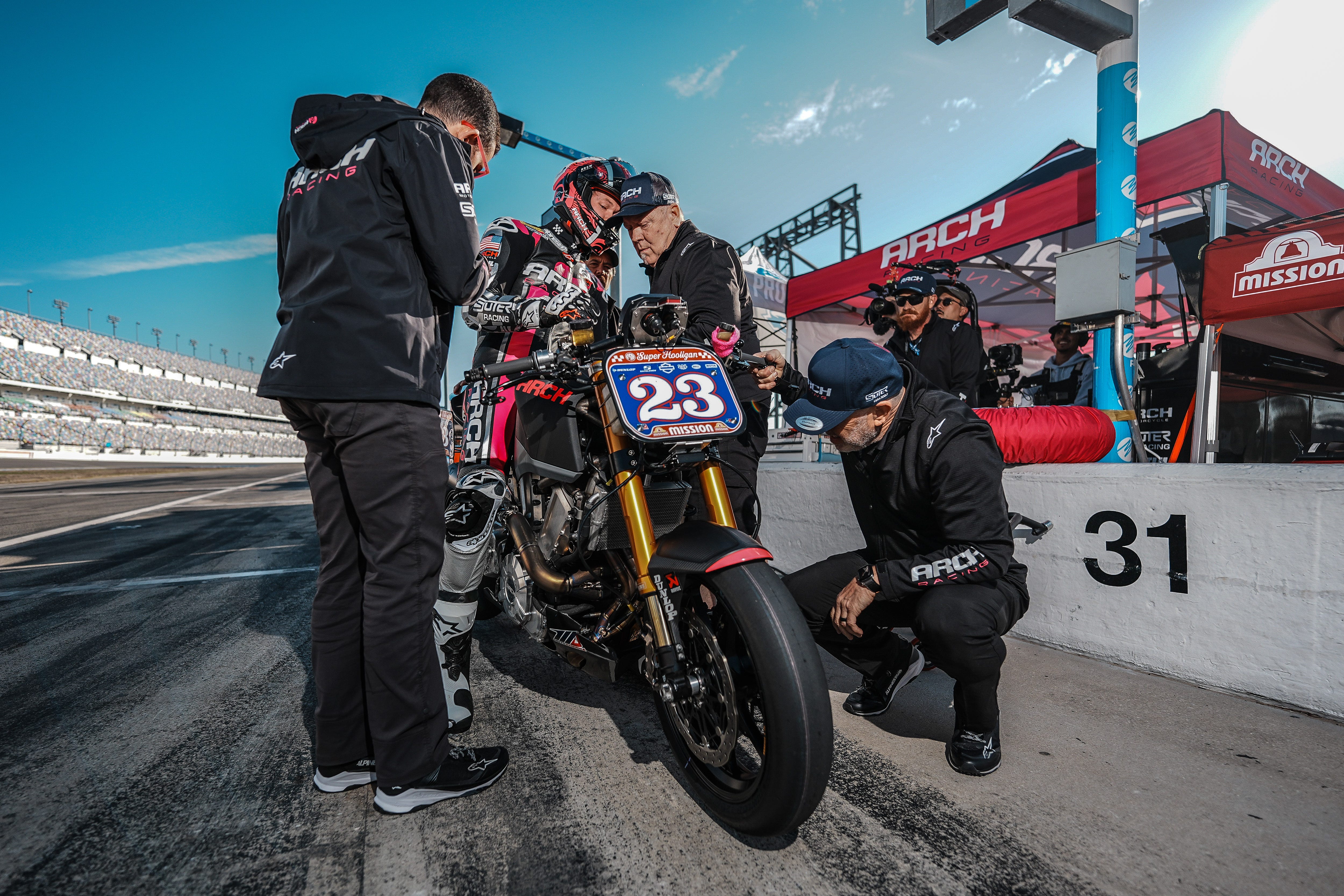 Keanu Reeves Is Taking Arch Motorcycle Racing and Documenting the RIde