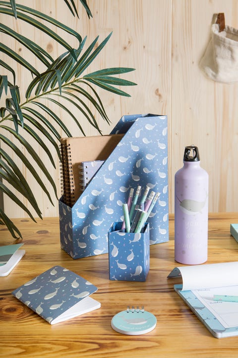 Archivador de escritorio con ballenas