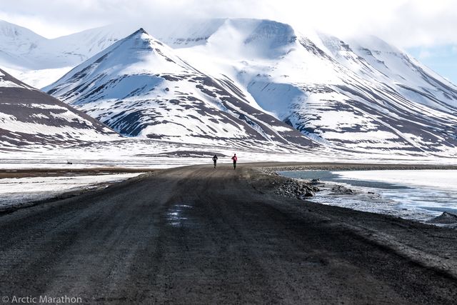 arctic marathon hardloopreis winnen spitsbergen