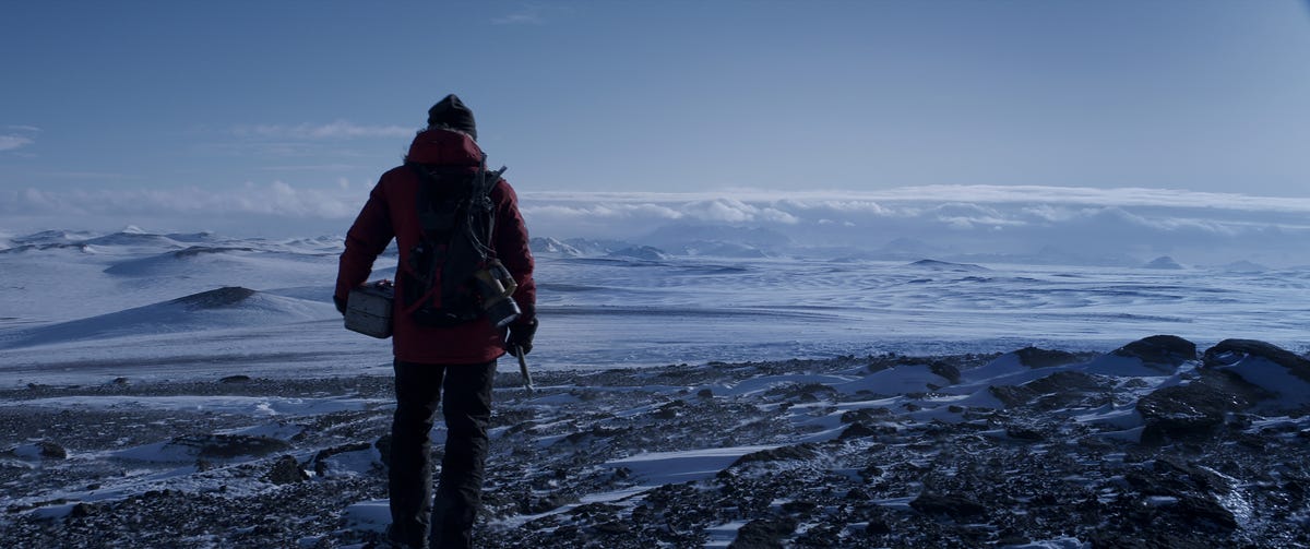 'Arctic' Movie Review | Survival Tips from the Movie 'Arctic'