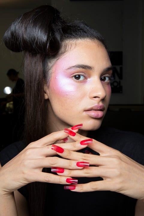 Spring 2019 Makeup Trends - Spring and Summer Beauty Trends 2019