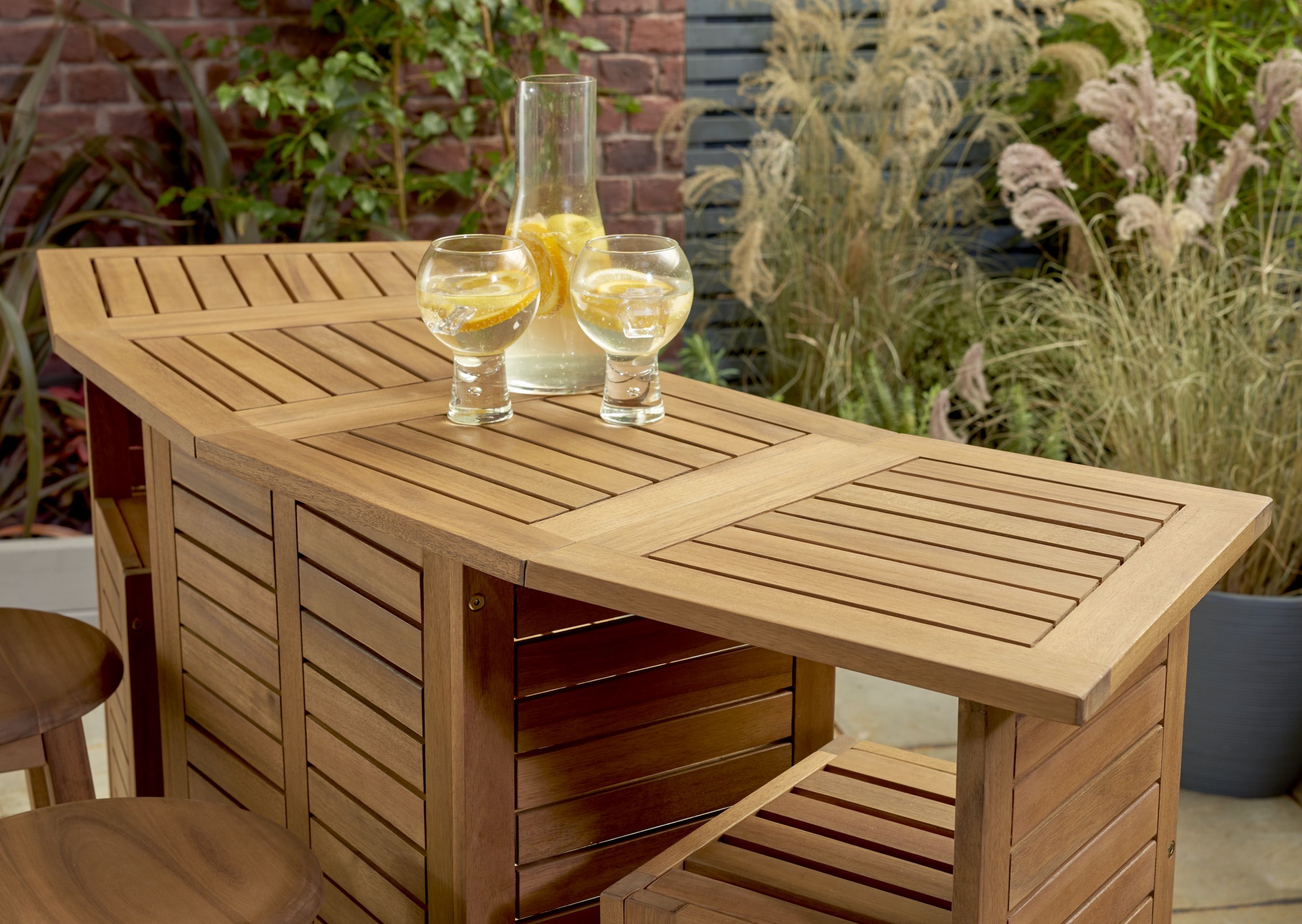 solid wood space saving bar and stools