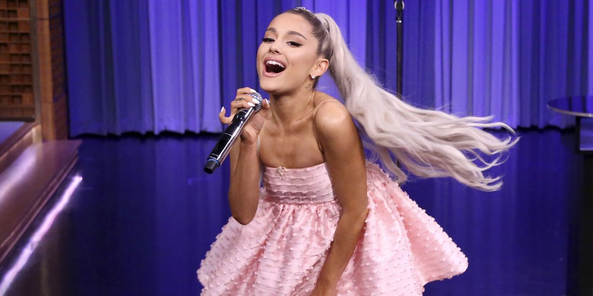 Sex Ariana Grande - Ariana Grande May Have Just Tweeted the Size of Pete Davidson's Penis -  Pete Davidson Penis Size