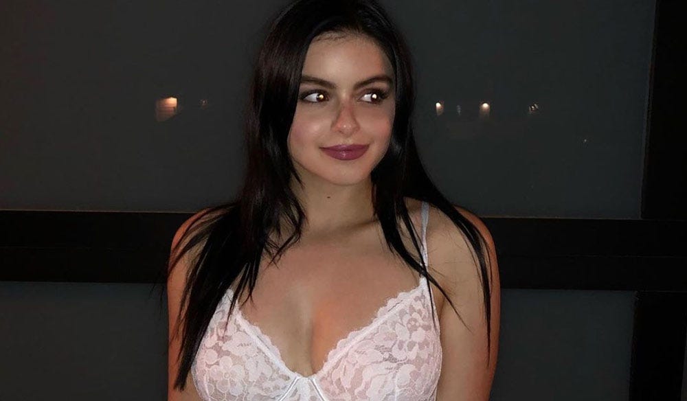Ariel Winter Shares Abs Photo To Instagram Wearing White Bustier