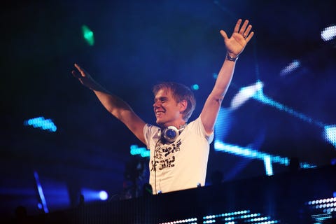 Joonbug's New Year's Eve 2013 Celebration With Armin van Buuren