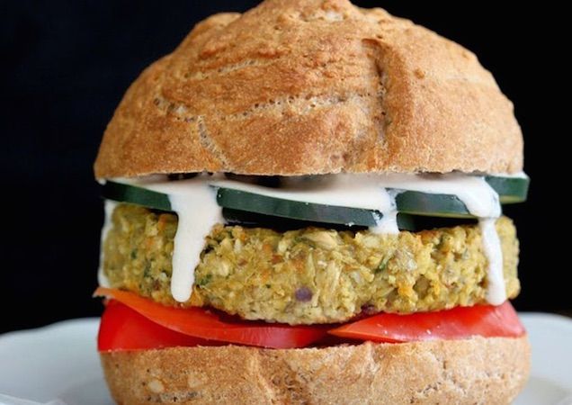 5 Veggie Burgers That Won T Fall Apart When You Grill Them Prevention