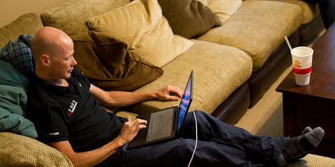 Electronic device, Shoe, Comfort, Sitting, Technology, Couch, Laptop, Laptop part, Gadget, Computer, 