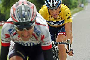 2004 Tour De France Armstrong And Simeoni Have Words Bicycling