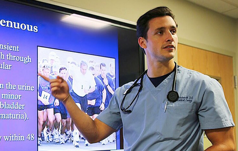 Ask a Hot Doctor: What's Up with My Thyroid?