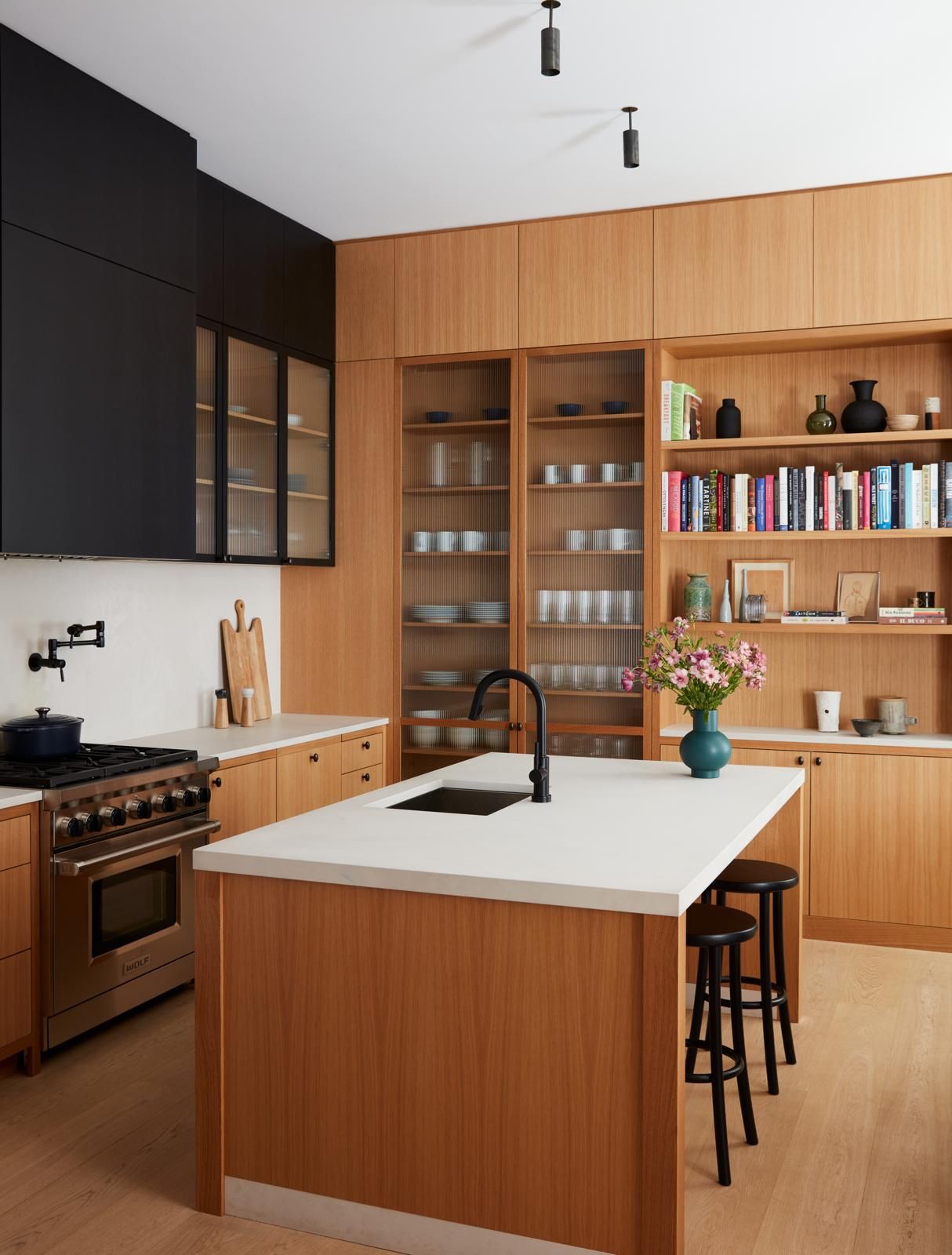 20+ Inspiring Modern Kitchens We Can't Stop Swooning Over