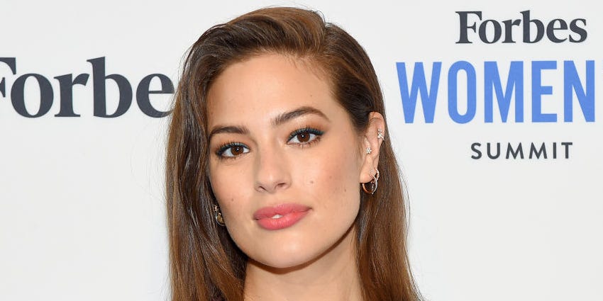 Ashley Graham Shows Off Her Natural Freckles In Radiant No-Makeup Selfie