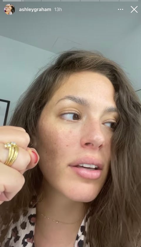 Ashley Graham just shared her greys following postpartum hair loss Ashley Graham just shared her greys following postpartum hair loss