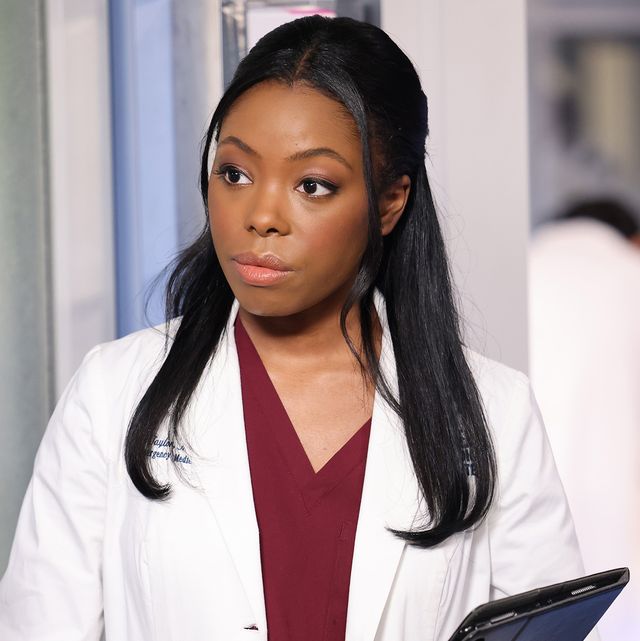 asjha cooper as dr vanessa taylor, chicago med