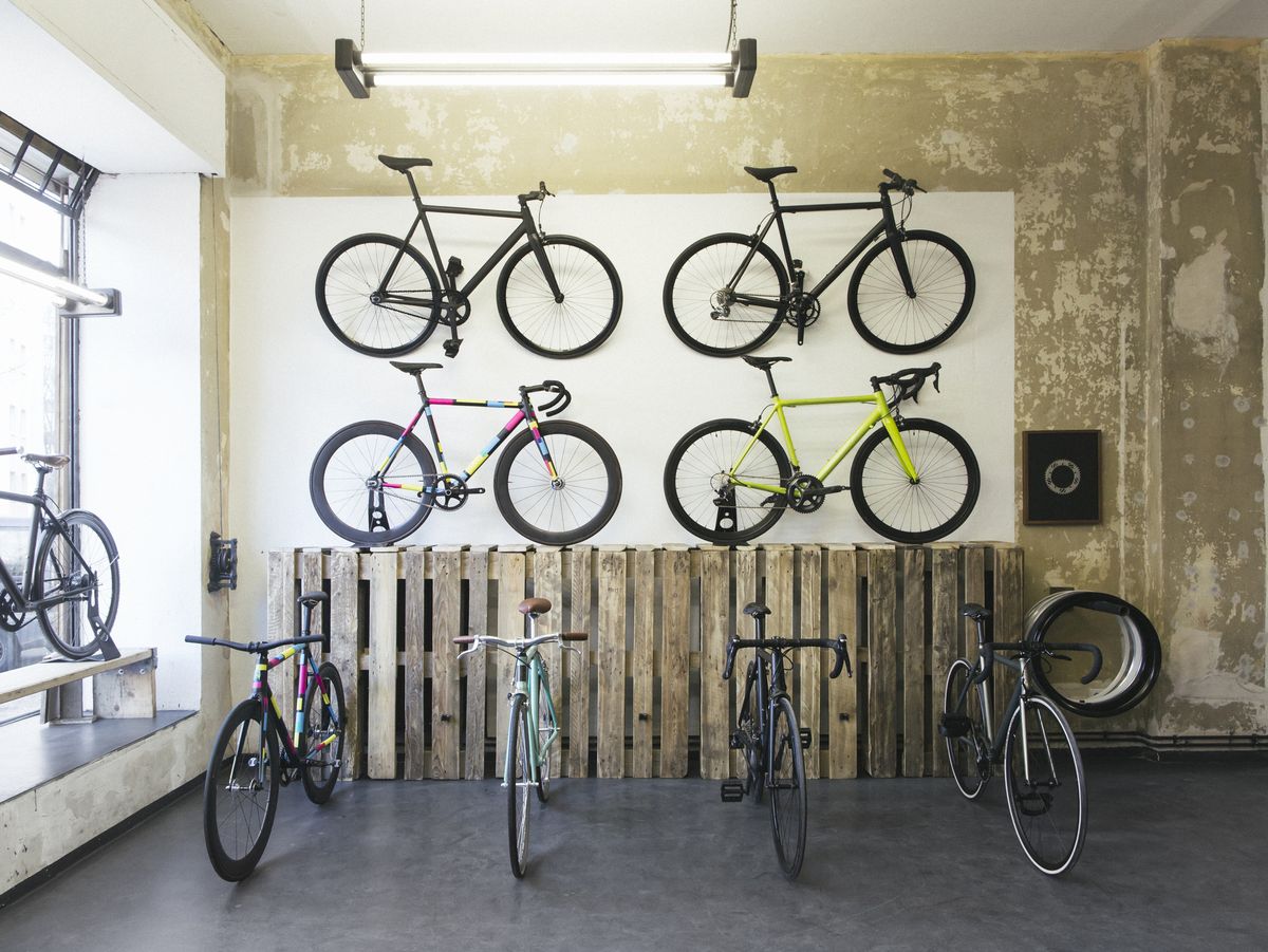 inkt Er is behoefte aan Clam 5 betrouwbare fiets beugels om je fiets op te hangen - Bicycling