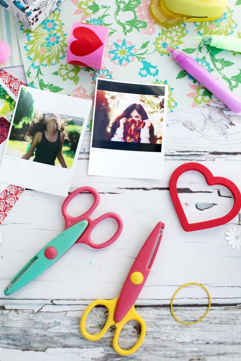 15 Quarantine New Year's Eve Ideas 2021 - How to Celebrate New Year's Eve at Home