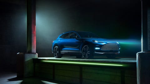 Aston Martin DBX 707 aston martin dbx 707