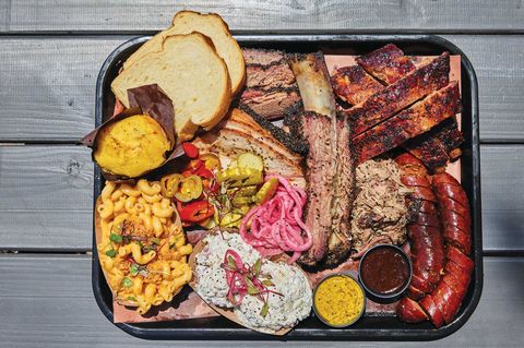 heritage barbecue’s offerings are based on central texas staples like brisket, ribs, chicken, and sausage with sides ranging from mac ’n’ cheese to cornbread prepared with southern california flair