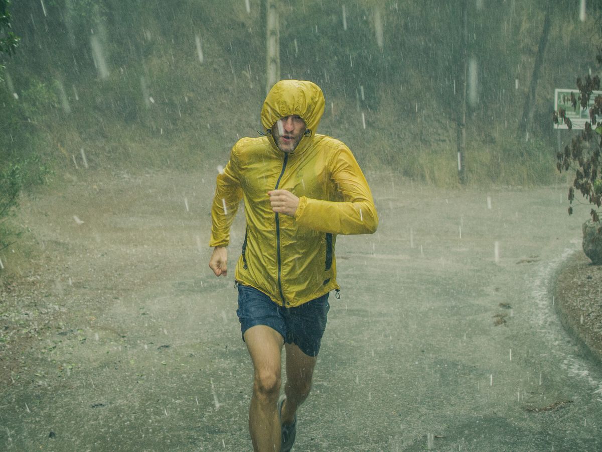 5 consigli per non rinunciare agli allenamenti sotto la pioggia