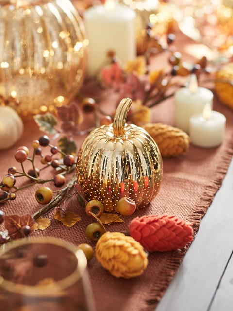 autumn table display