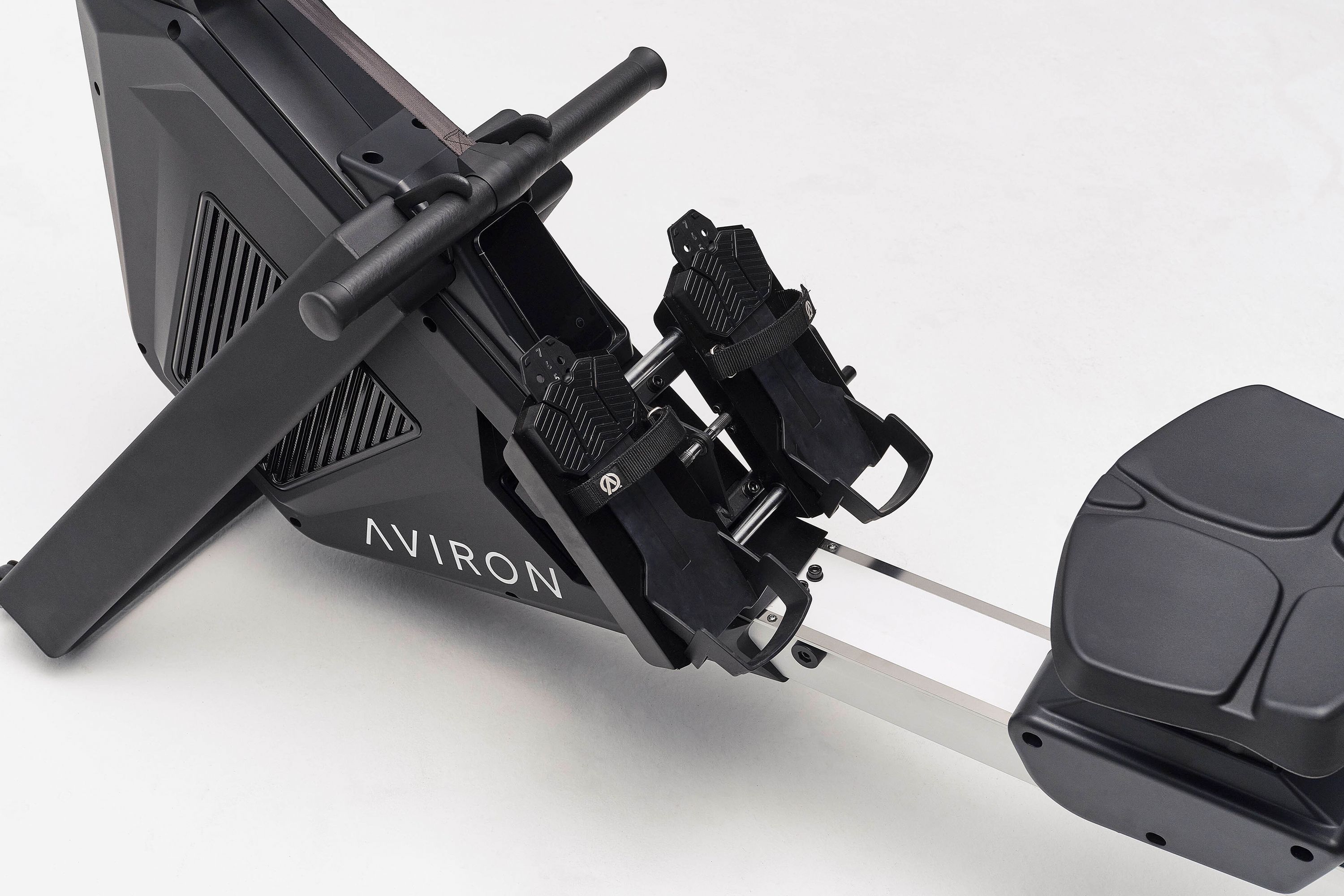 Aviron's Strong Series Rowing Machine Makes This Exercise Even Easier