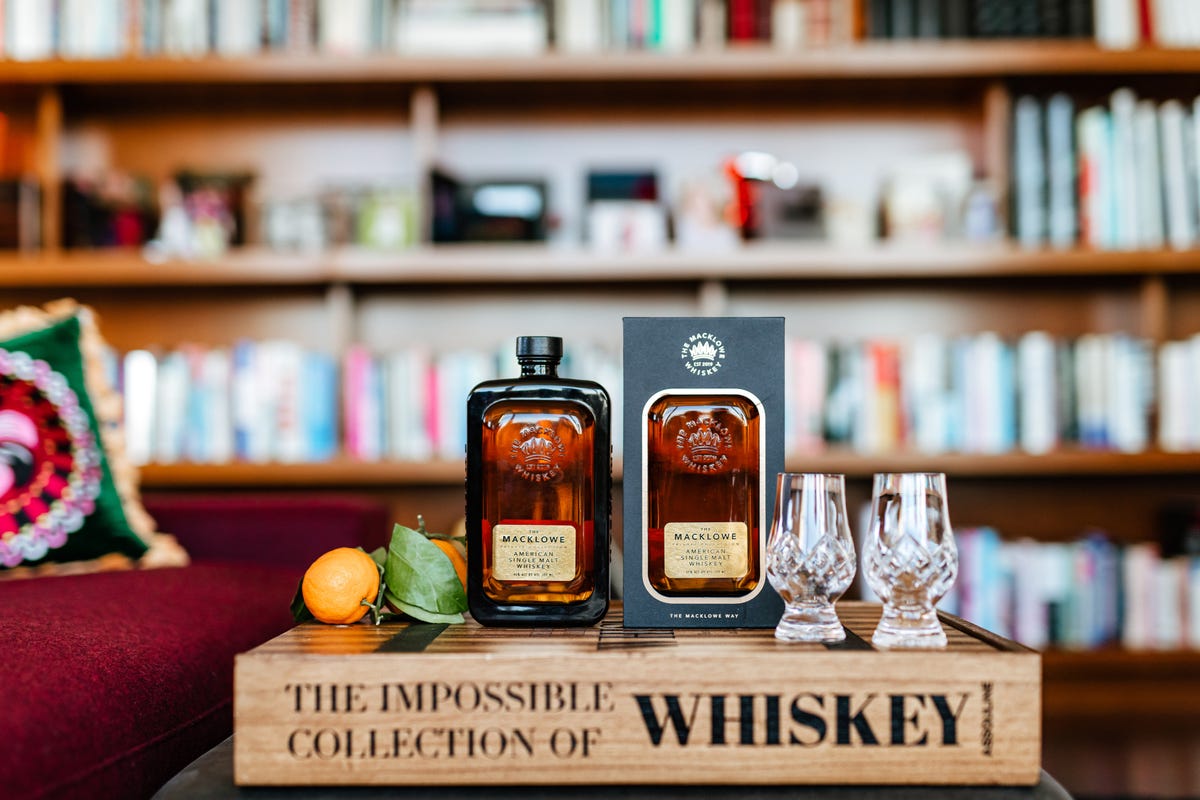 The Impossible Collection of Whiskey [Book]