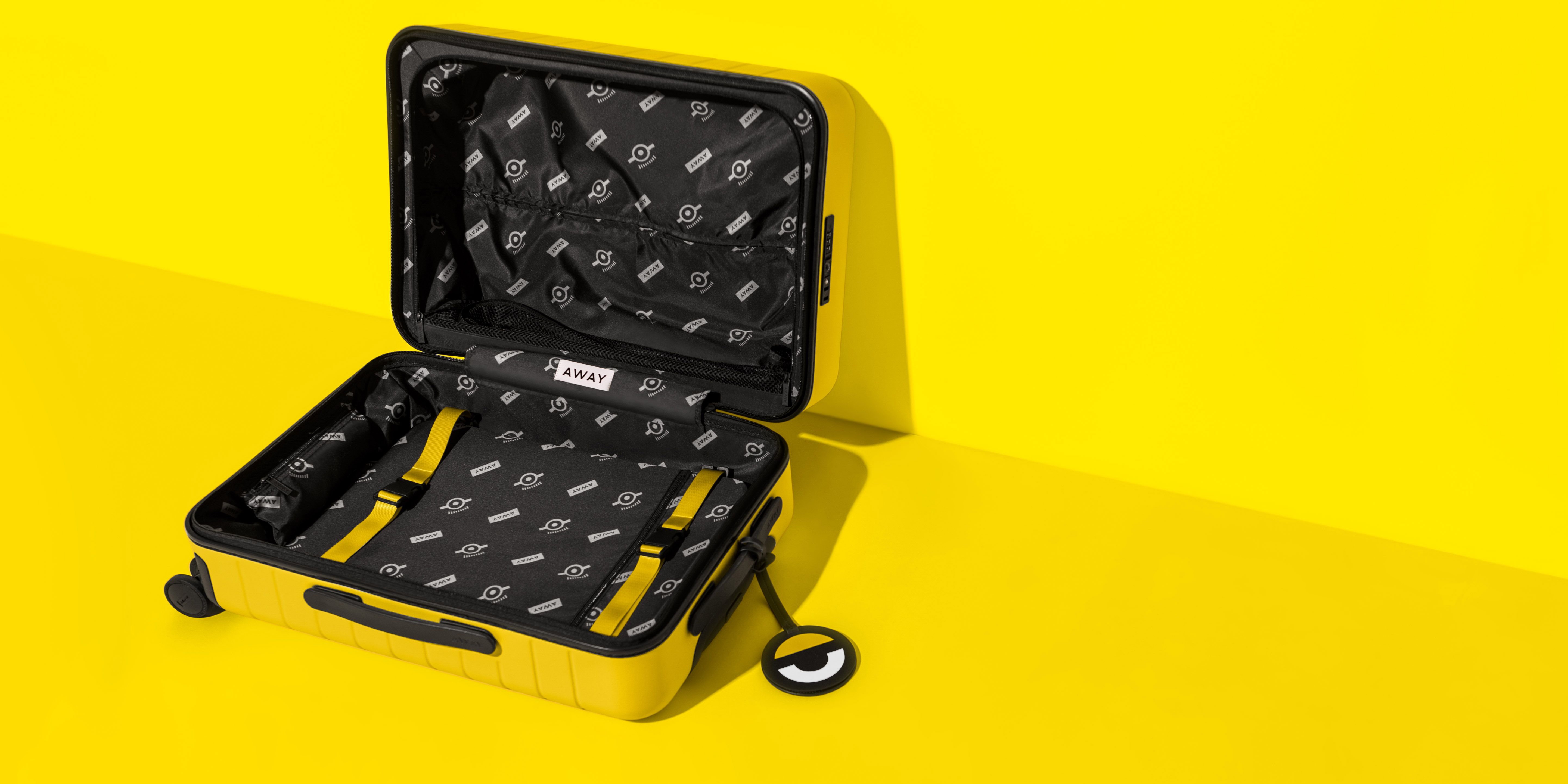 minion away suitcase