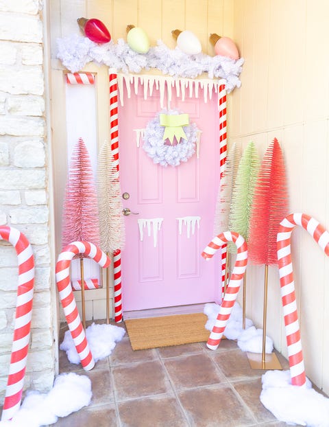 holiday door decor