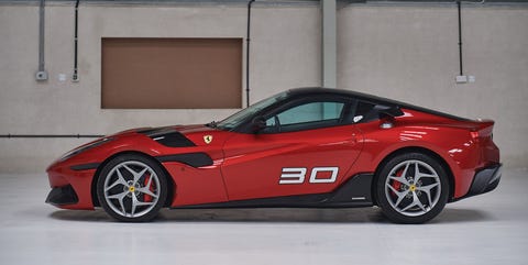 Sale A La Venta El Unico Ferrari Sp30 Del Planeta Sale A La Venta El Unico Ferrari Sp30 Del Planeta