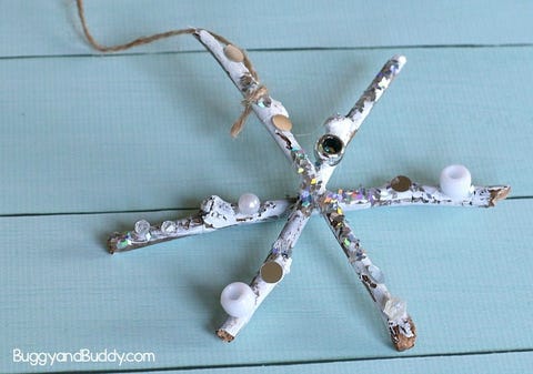 diy holiday crafts   popsicle stick snowflake craft