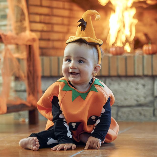 bebé disfrazado de halloween
