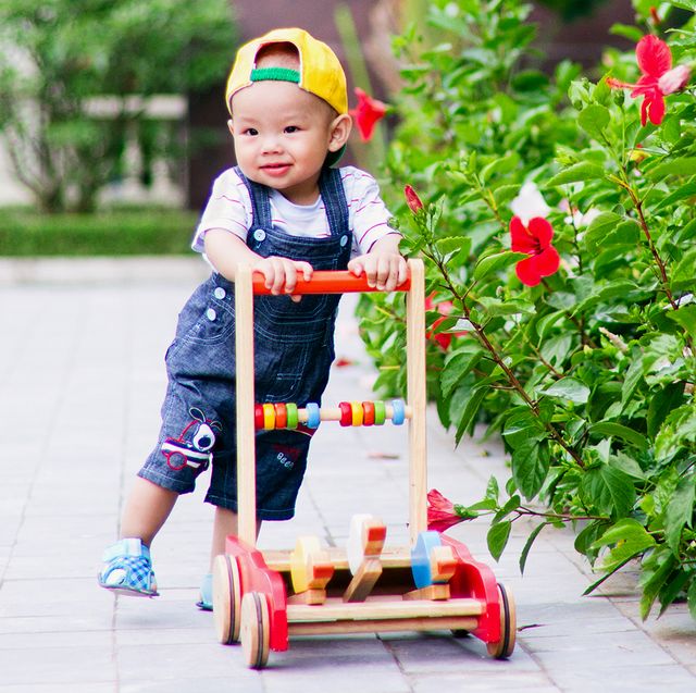 9 Best Baby Walking Toys For 2021 According To Amazon Reviews