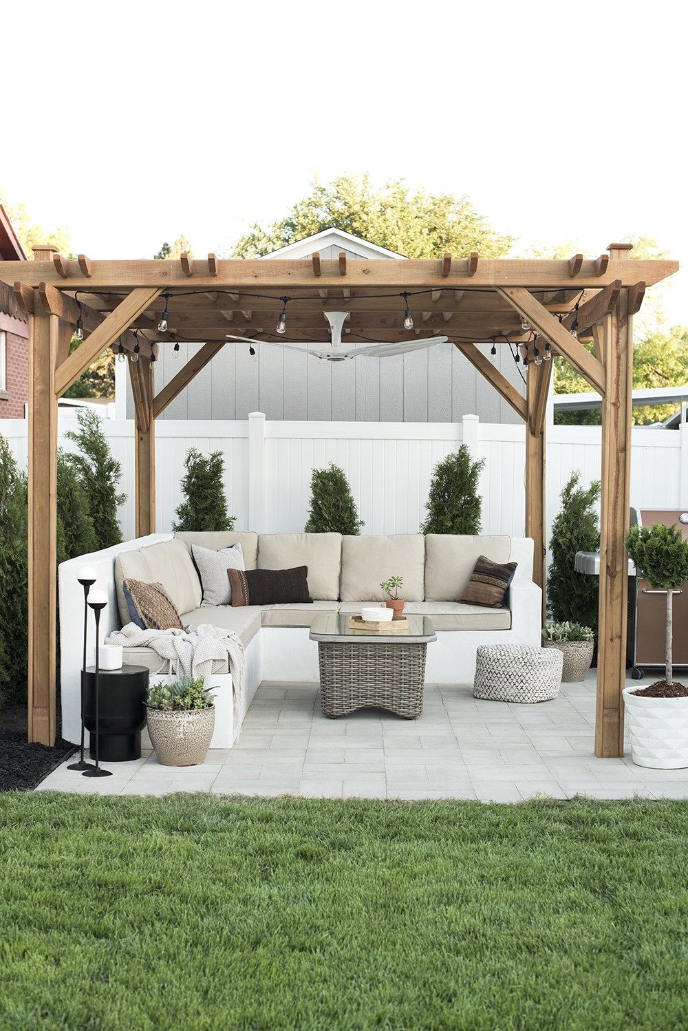 16 Best Pergola Ideas For The Backyard How To Use A - Pergola Outdoor Patio