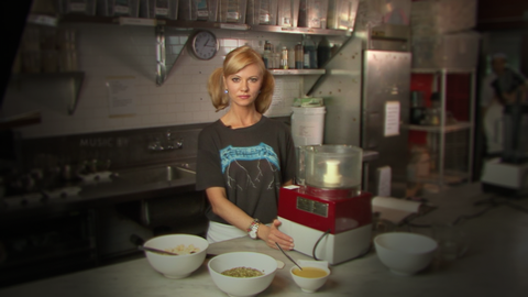 bad vegan fame fraud fugitives sarma melngailis in bad vegan fame fraud fugitives cr netflix © 2022