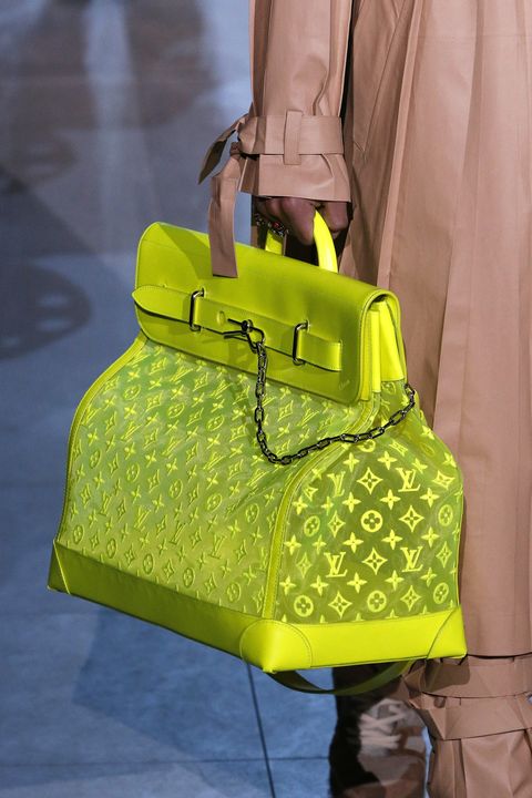 Louis Vuitton Fall 2019 Glow In The Dark Monogram Bags ...